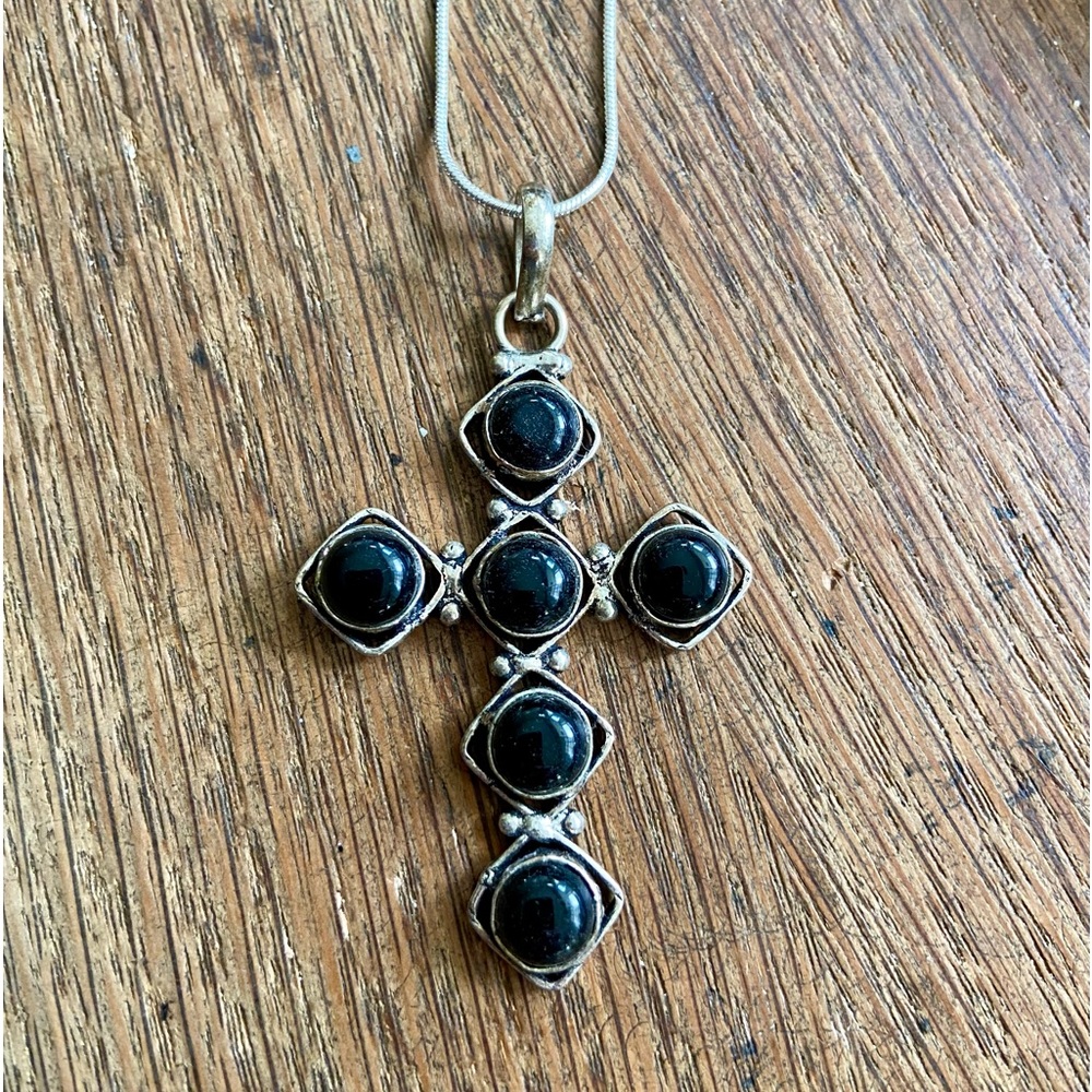 Black onyx gemstone cross necklace NWOT